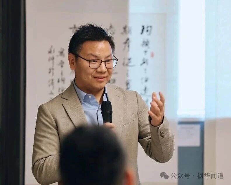 Mr. Liu Jun, Chairman of New Vision Optical, speaking